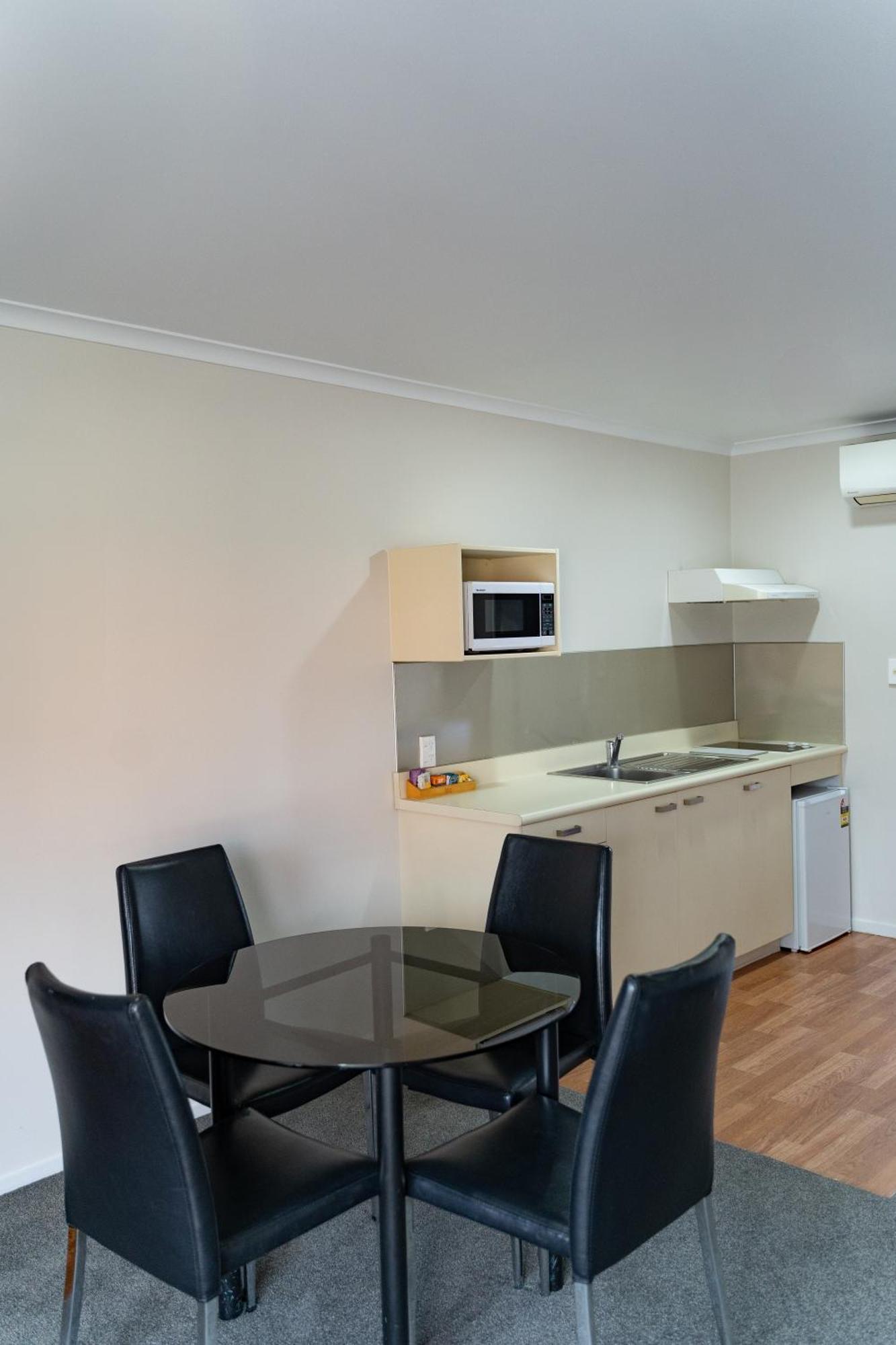 Pacific Coast Motor Lodge Уакатане Екстериор снимка