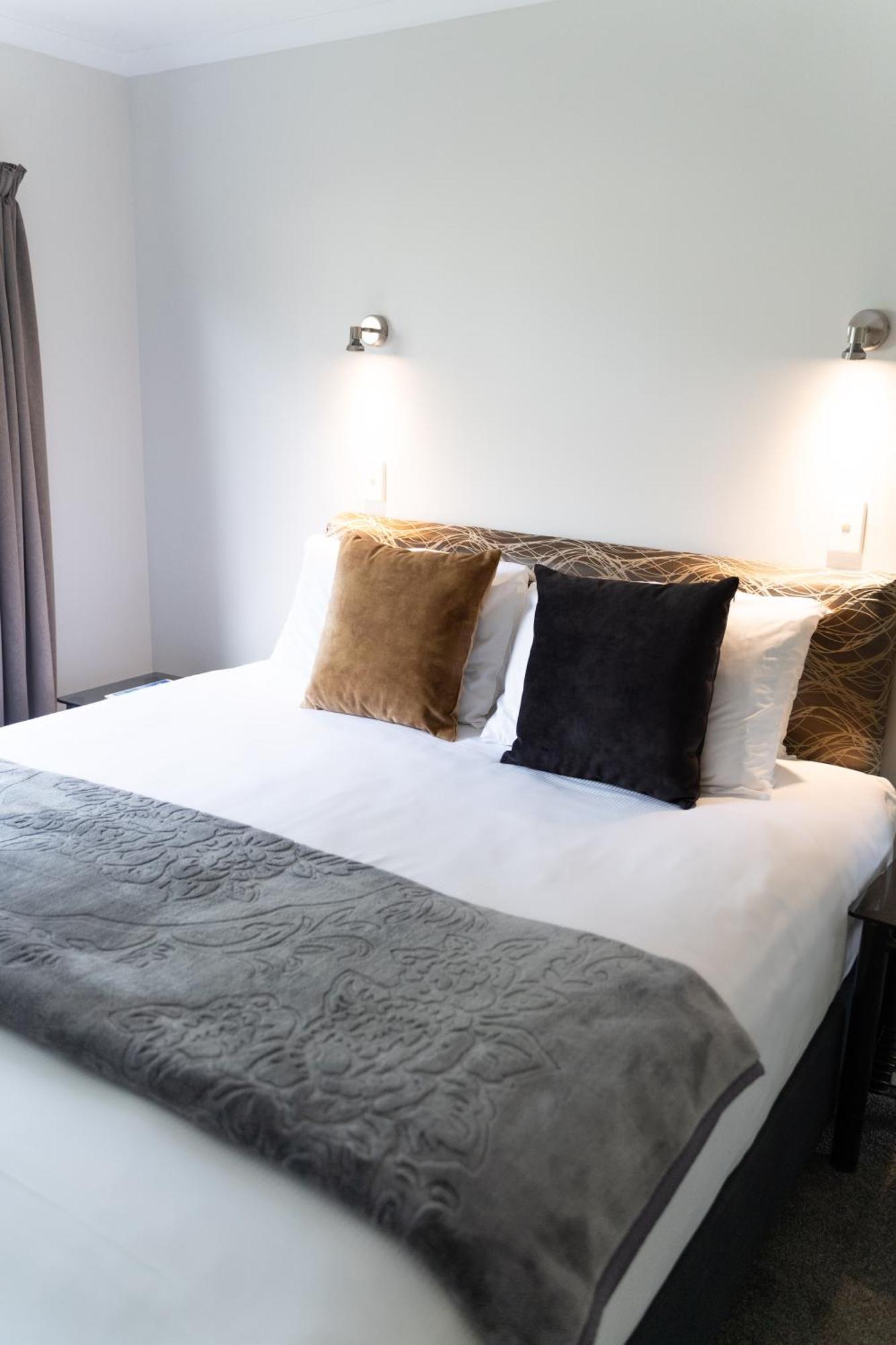 Pacific Coast Motor Lodge Уакатане Екстериор снимка