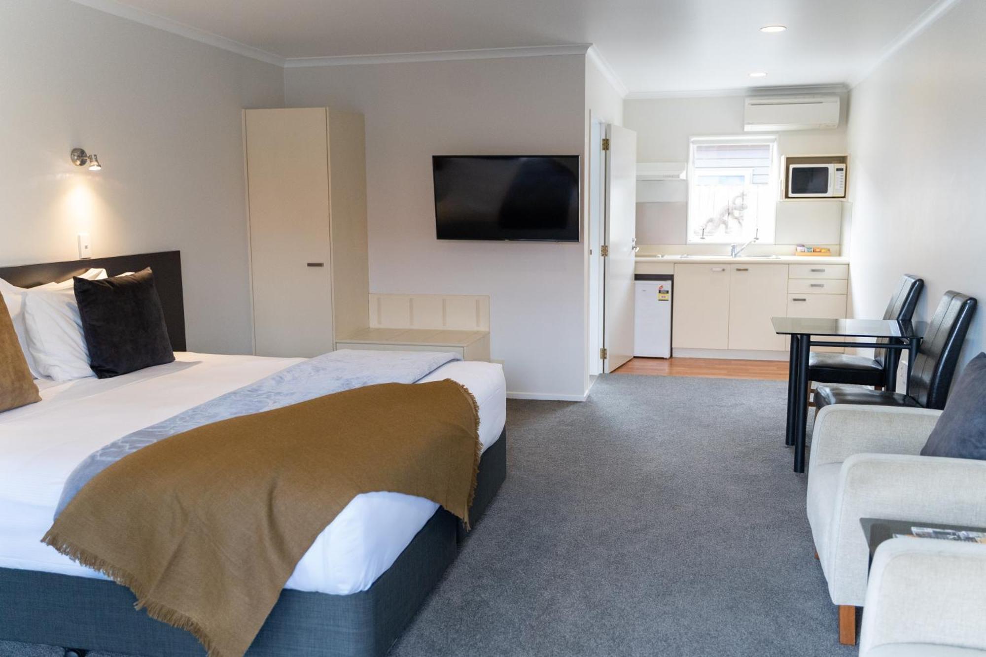 Pacific Coast Motor Lodge Уакатане Екстериор снимка